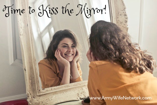 kiss the mirror